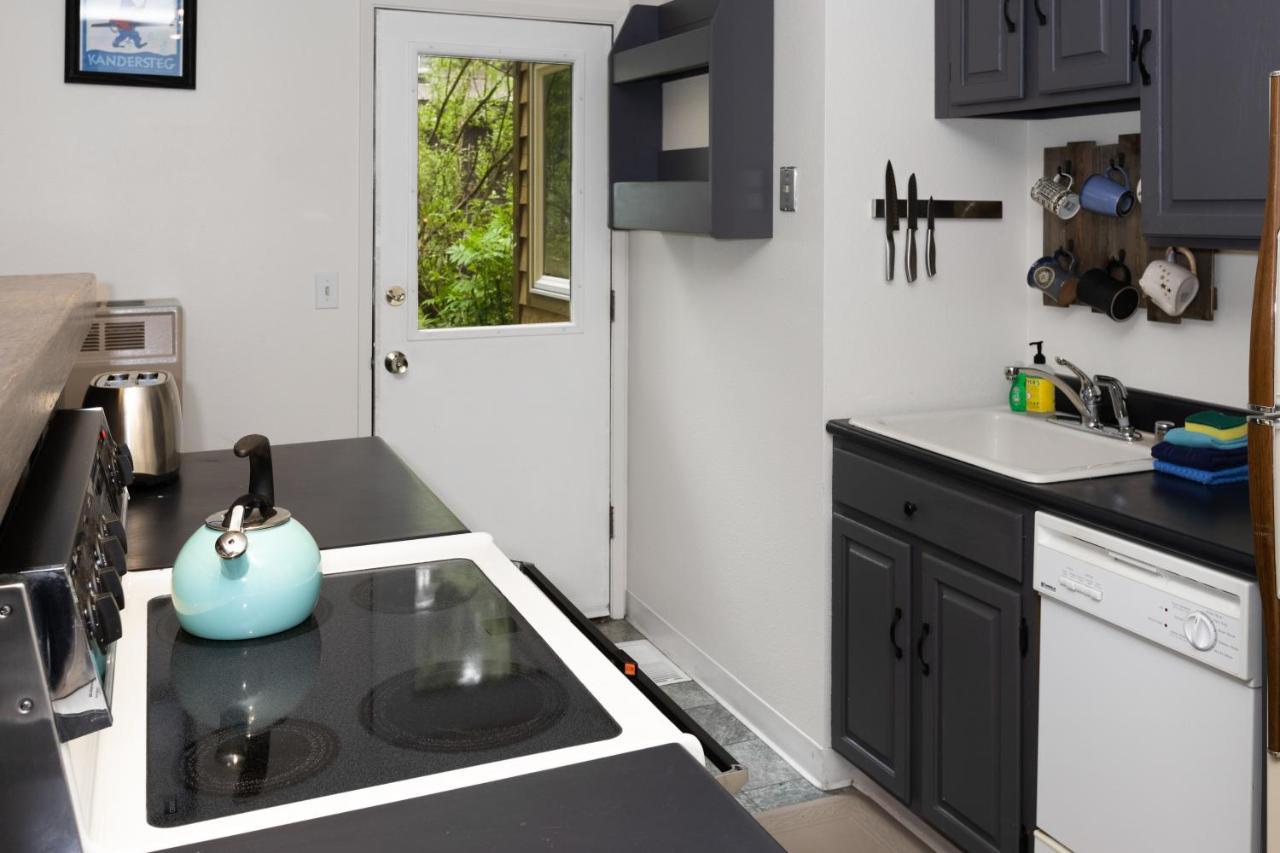 Hiker'S Den Appartement Girdwood Buitenkant foto