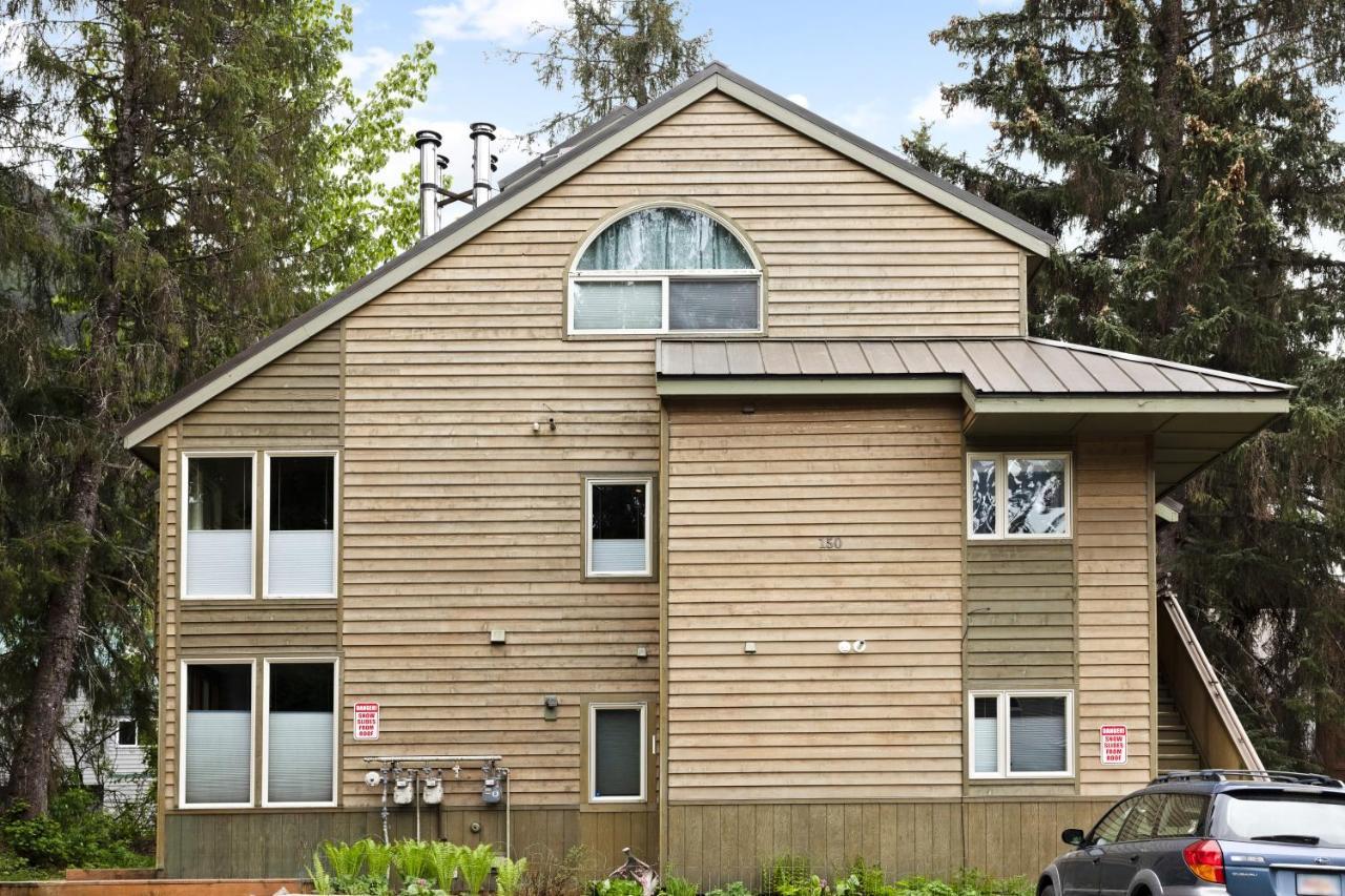 Hiker'S Den Appartement Girdwood Buitenkant foto